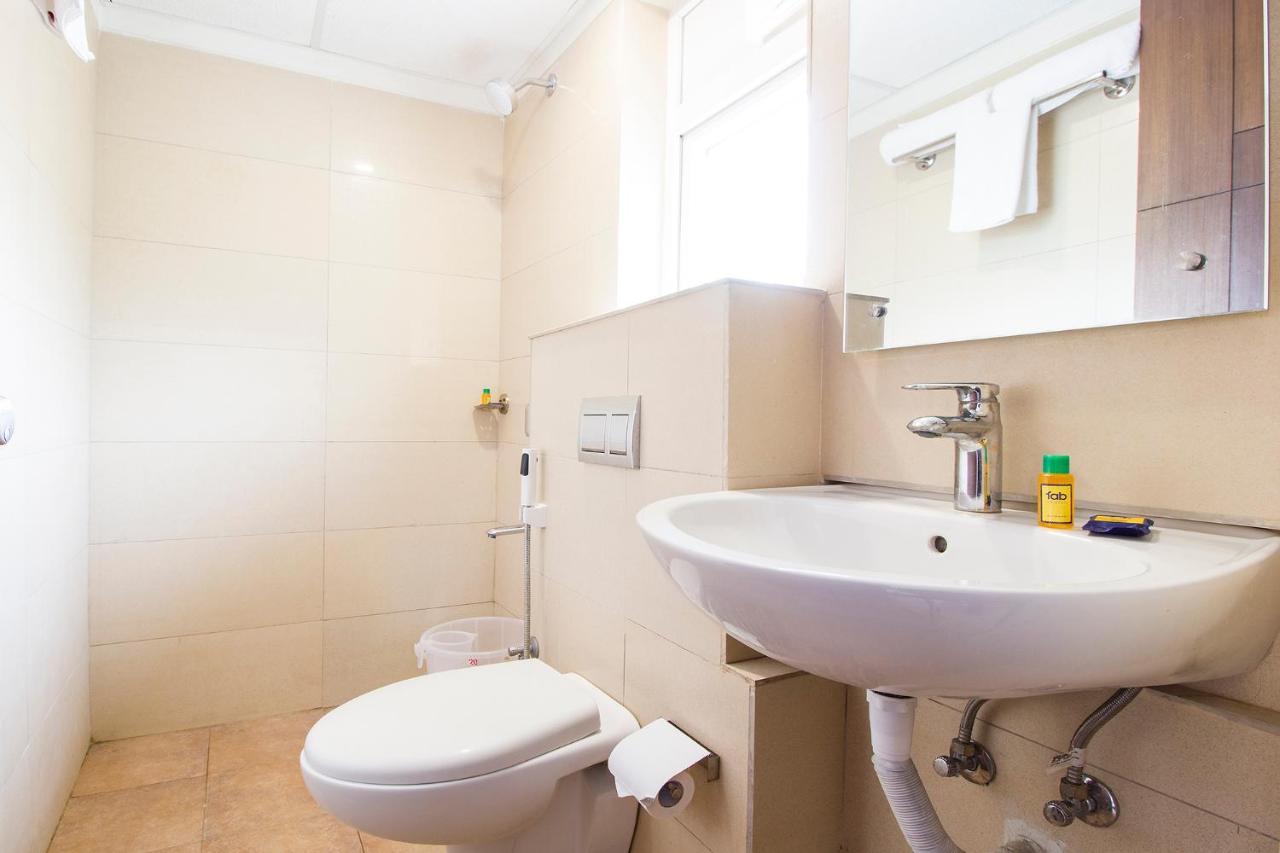 Fabhotel Limestone Suites - 750M From Yashoda Hospitals, Somajiguda Haiderabad Buitenkant foto