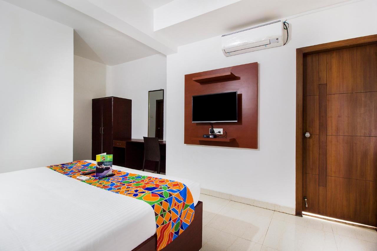 Fabhotel Limestone Suites - 750M From Yashoda Hospitals, Somajiguda Haiderabad Buitenkant foto